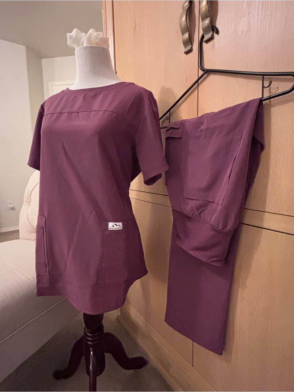 Women’s Scrub Shirt and Pants Suit in Maroon